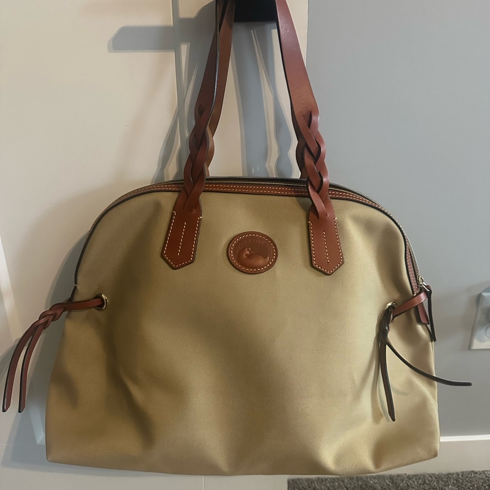 Dooney and Bourke tote